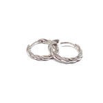 Aros de plata rizados