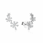 Pendiente de plata rodiado con triple estrella asimetrica con zirconitas y cierre de presión