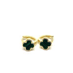 Aros de plata chapados trebol con fondo verde